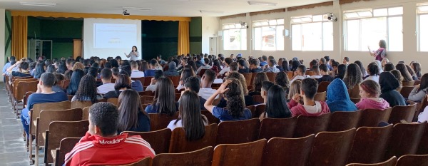 Na Escola Estadual Machado de Assis, em Vespasiano, na região metropolitana de Belo Horizonte, Dia D do Colegiado Escolar foi realizado na segunda-feira 2/9. Foto: Franciele Xavier